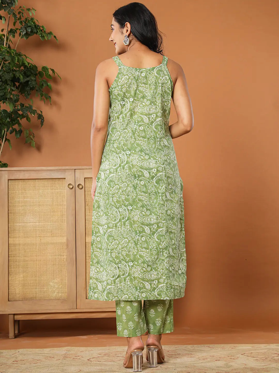 Green-Cotton-Floral-Printed-Strappy-3-Piece-Kurta-Set