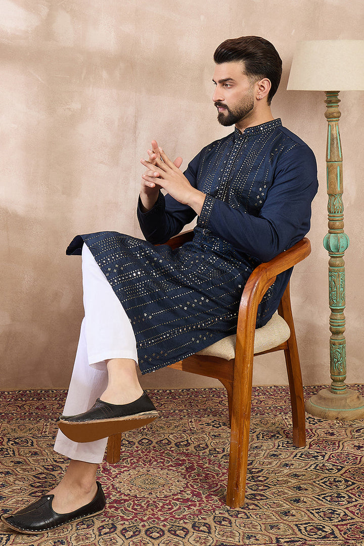 Mens Blue Silk Blend Geometric Embroidered Straight Kurta