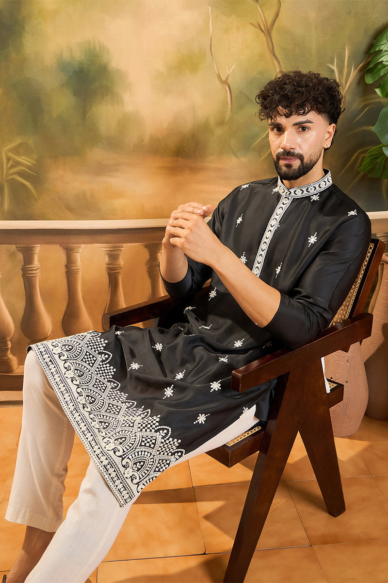 Mens Black Silk Blend Solid Embroidered Straight Kurta