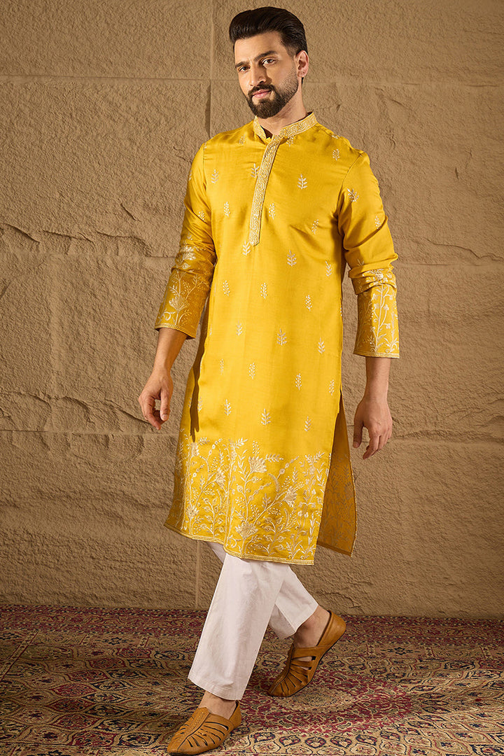 Mens Yellow Vertican Solid Embroidered Straight Kurta