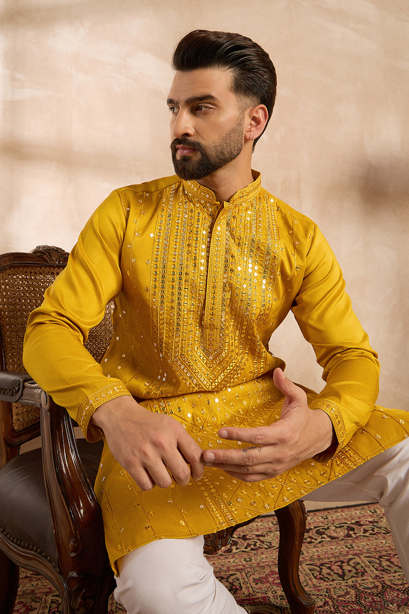 Mens Yellow Silk Blend Geometric Embroidered Straight Kurta