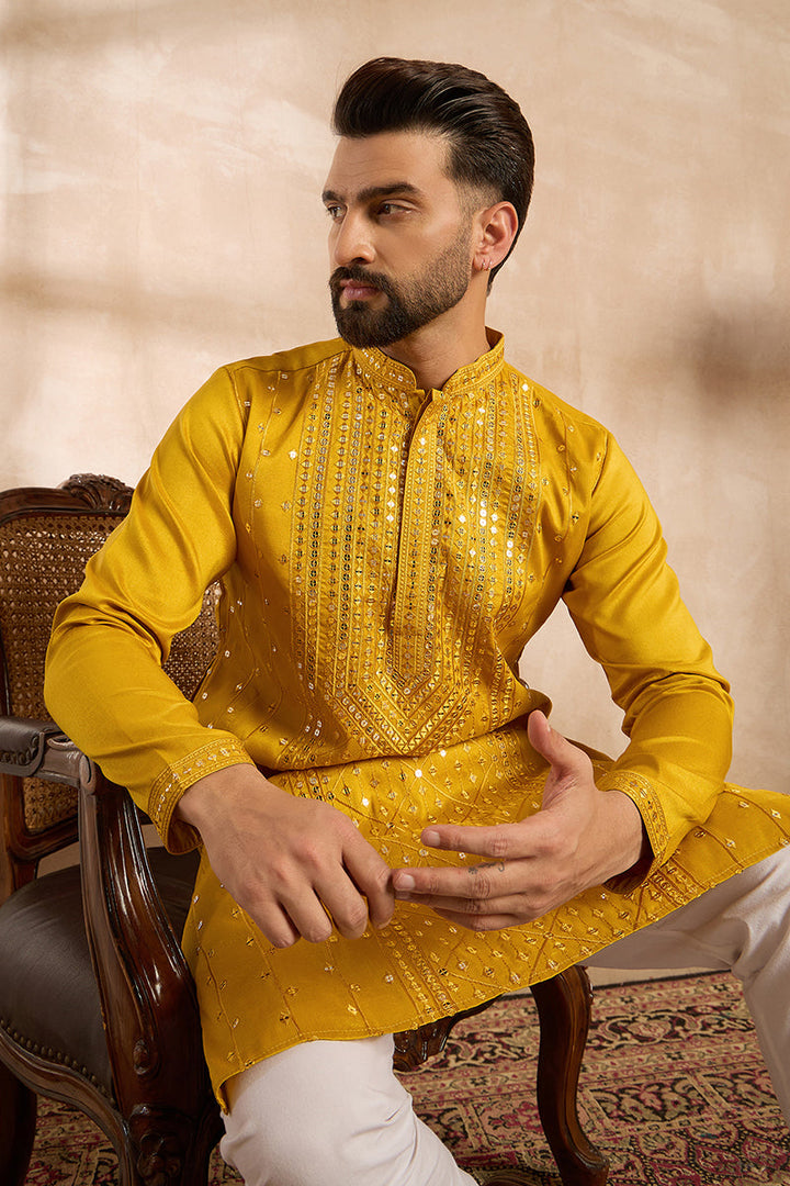Mens Yellow Silk Blend Geometric Embroidered Straight Kurta