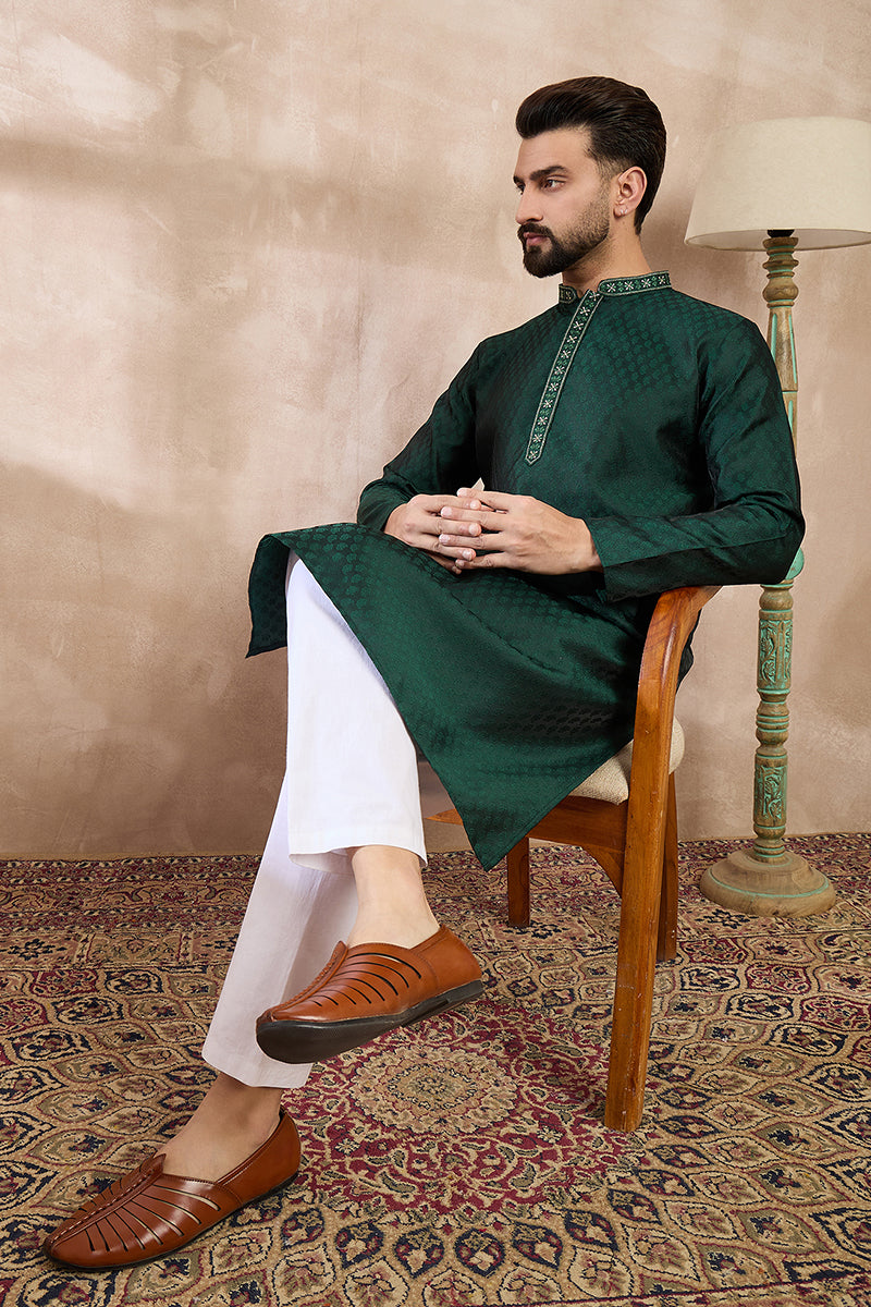 Mens Green Silk Blend Solid Woven Design Straight Kurta