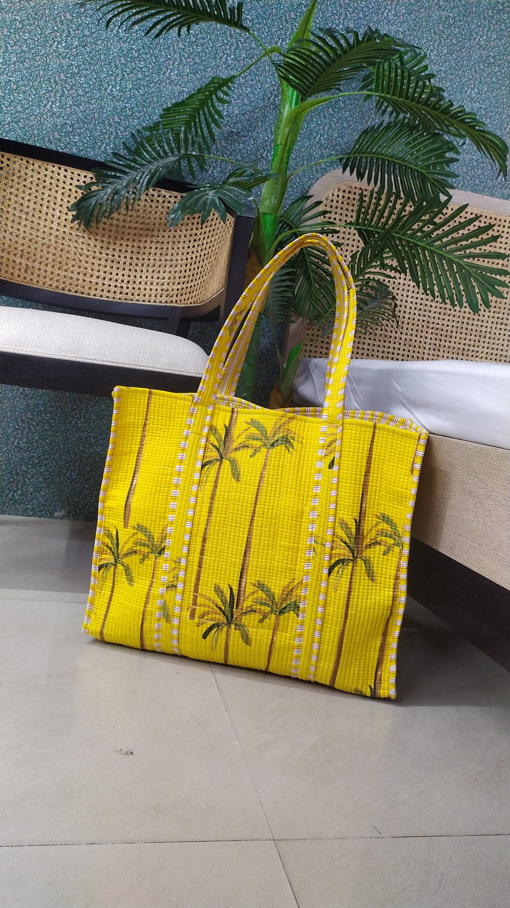 Yellow-Jute-Handblock-Printed-Quilted-Tote-Bag-Without-Zip