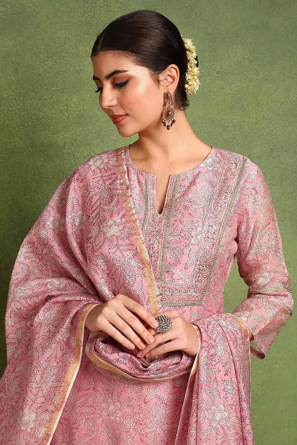 Pink-Chanderi-Silk-Hand-Embroidered-Kurta