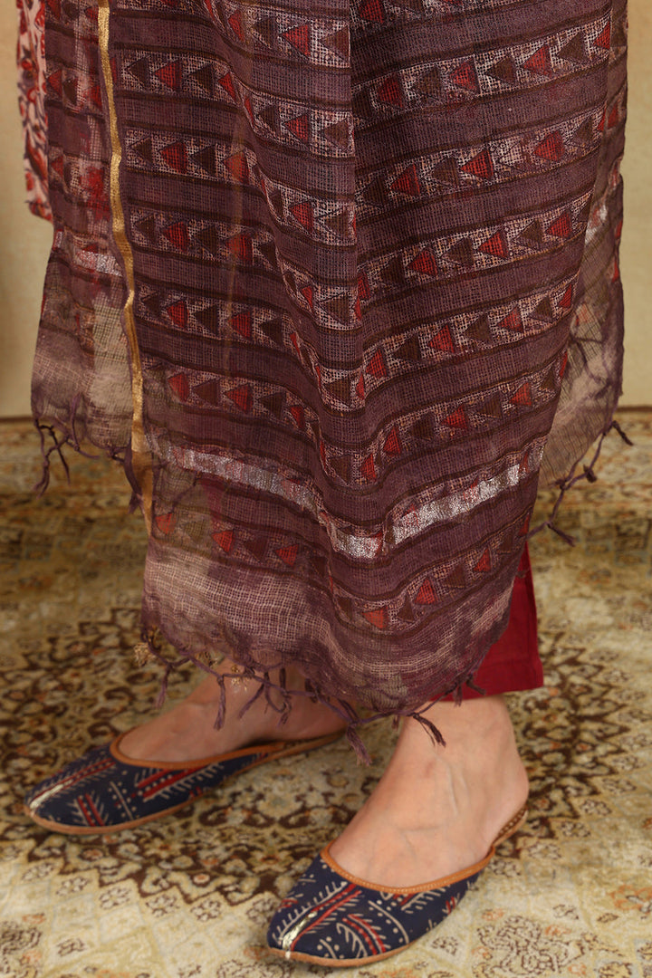 Maroon-&-Brown-Kota-Doria-Printed-Dupatta