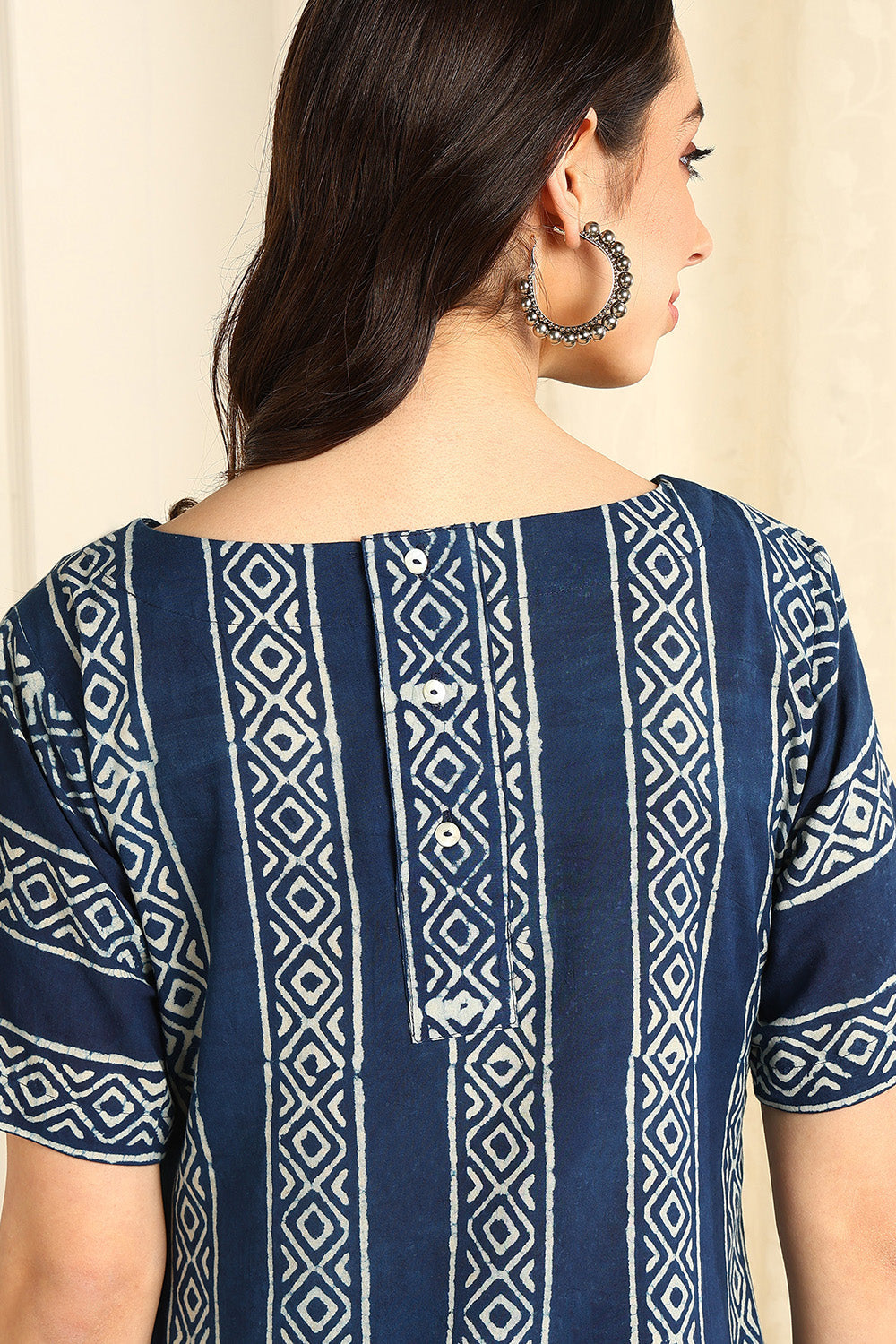 Indigo-Blue-Cotton-Straight-Short-Kurta