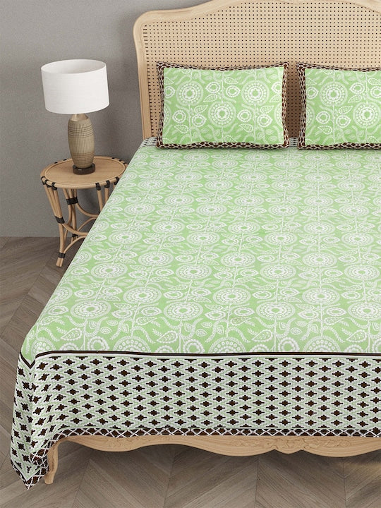 Green-Bedsheet-Set-Gift-Box-(Bedsheet-With-2-Pillow-Covers)