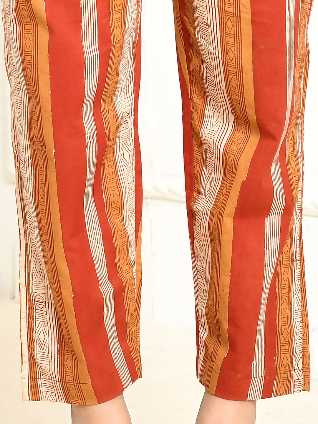 Amora-Red-Pure-Cotton-Handprinted-Pant