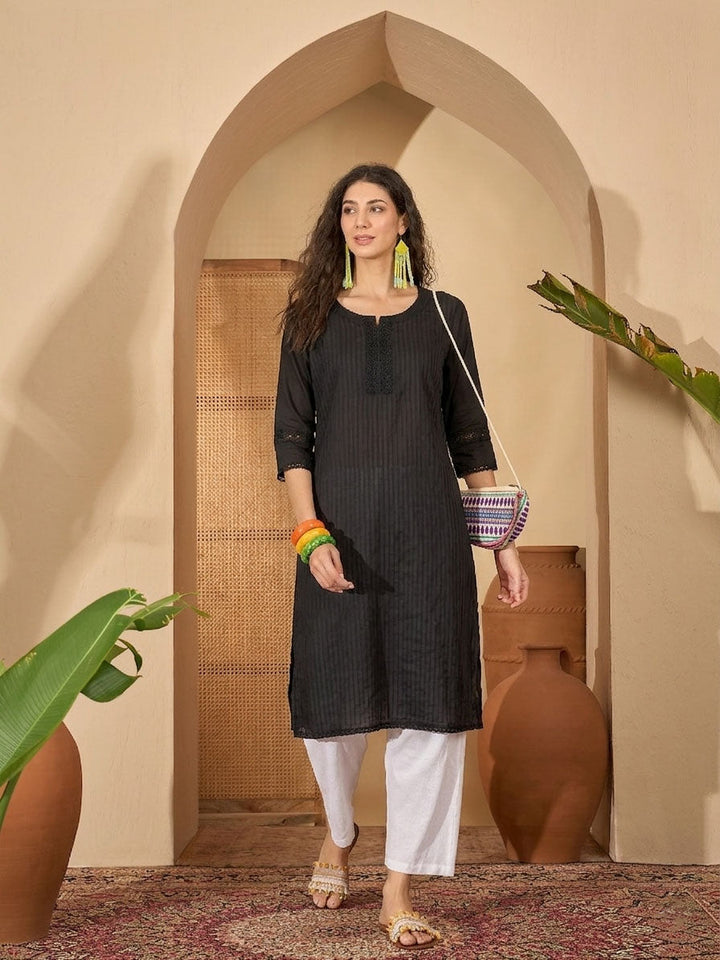 Black Solid Rayon Straight Kurta