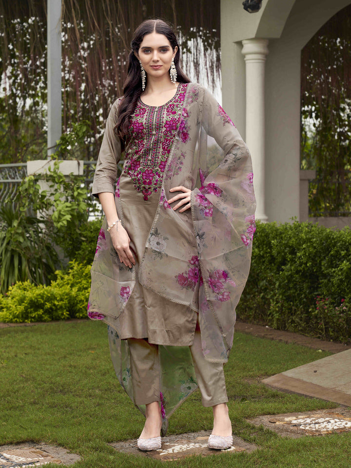Beige-Cotton-Blend-Embroidered-Kurta-Set