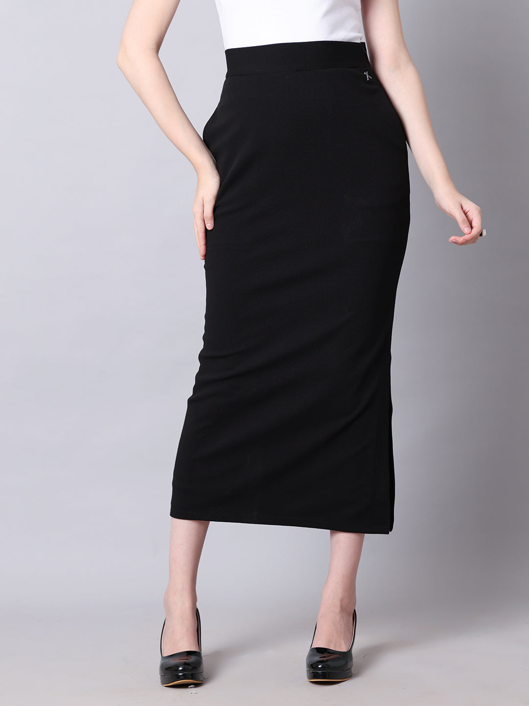 Black-Blended-Statement-Piece-Long-Skirt-With-Side-Slit