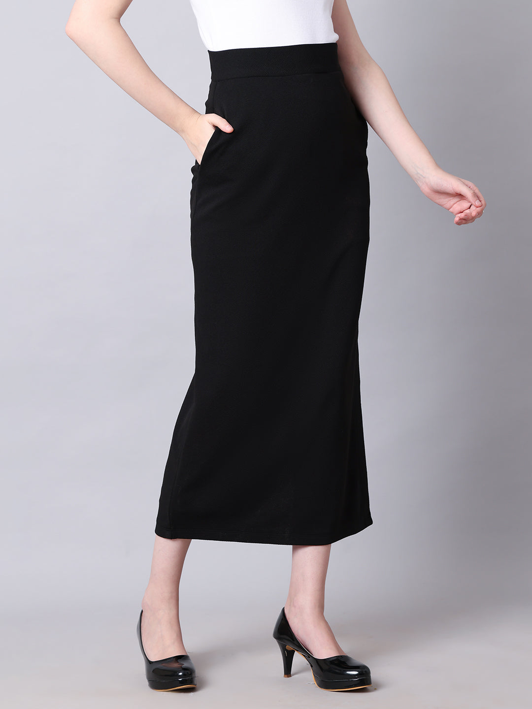 Black-Blended-Statement-Piece-Long-Skirt-With-Side-Slit