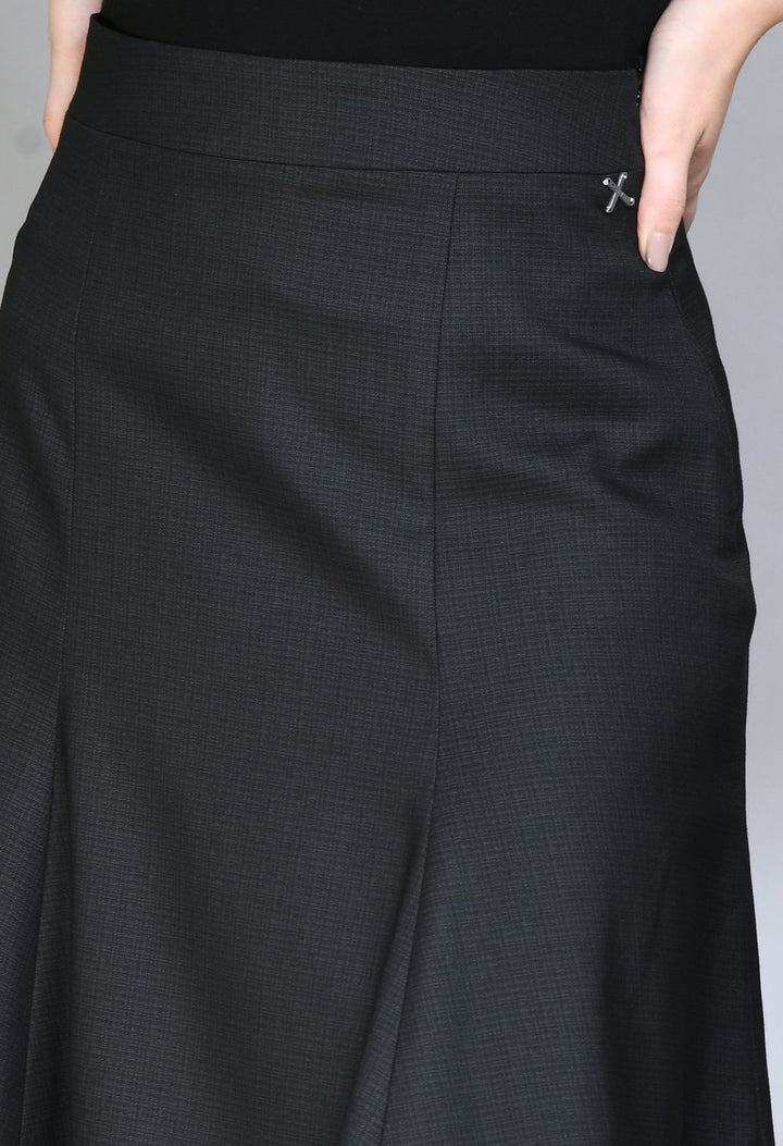 Black-Cotton-Blend-Decisiveness-Checked-A-Line-Skirt