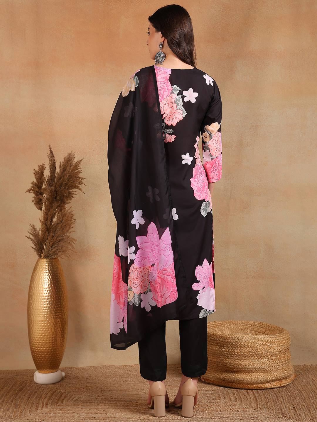 Black-Cotton-Blend-Floral-Print-Straight-3-Piece-Kurta-Set