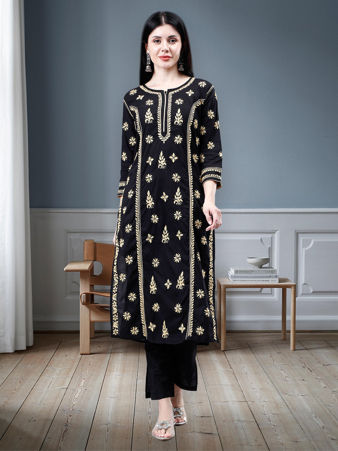 Black-Cotton-Embroidery-Chikankari-Kurta