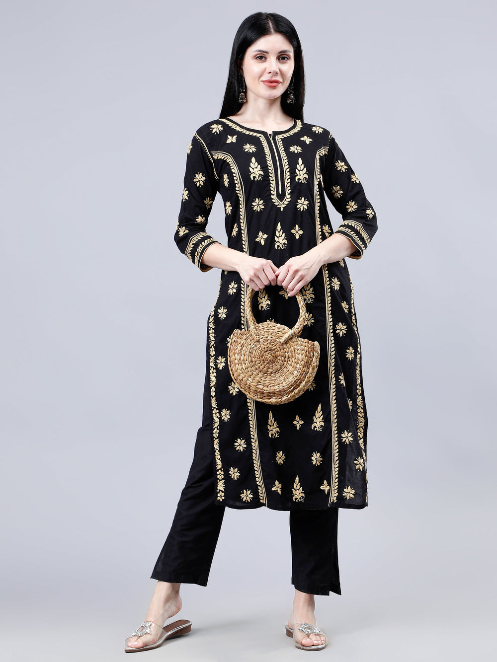 Black-Cotton-Embroidery-Chikankari-Kurta