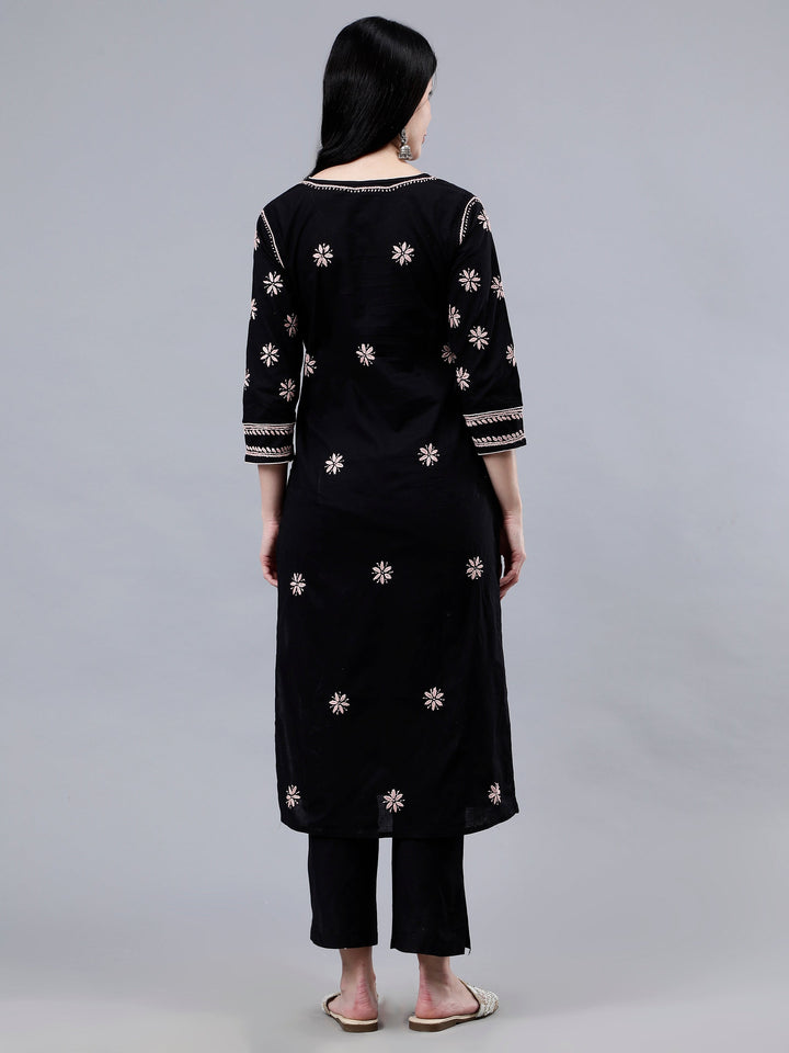 Black-Cotton-Embroidery-Lucknowi-Chikankari-Kurta