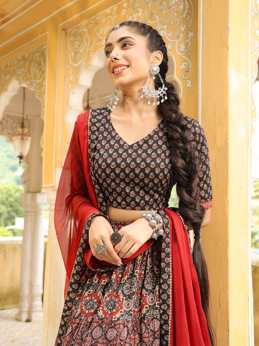 Black-Cotton-Ethnic-Motifs-Lehenga-Set