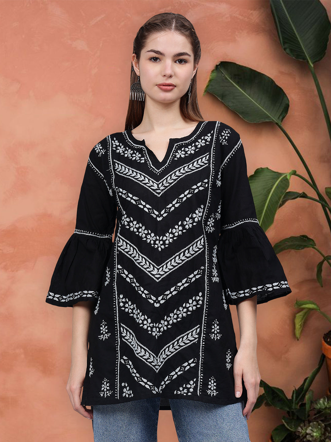 Black-Cotton-Hand-Embroidered-Chikankari-Straight-Tunic