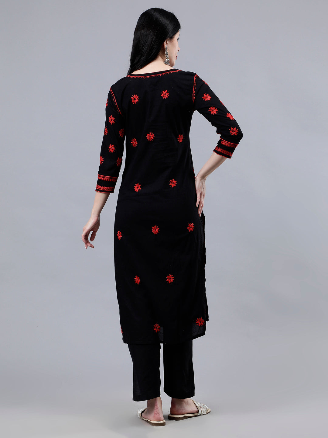 Black-Cotton-Hand-Embroidery-Chikankari-Kurta