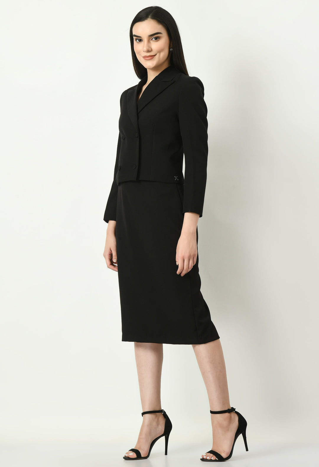 Black-Double-Breasted-Crop-Blazer-Top-With-Pencil-Skirt