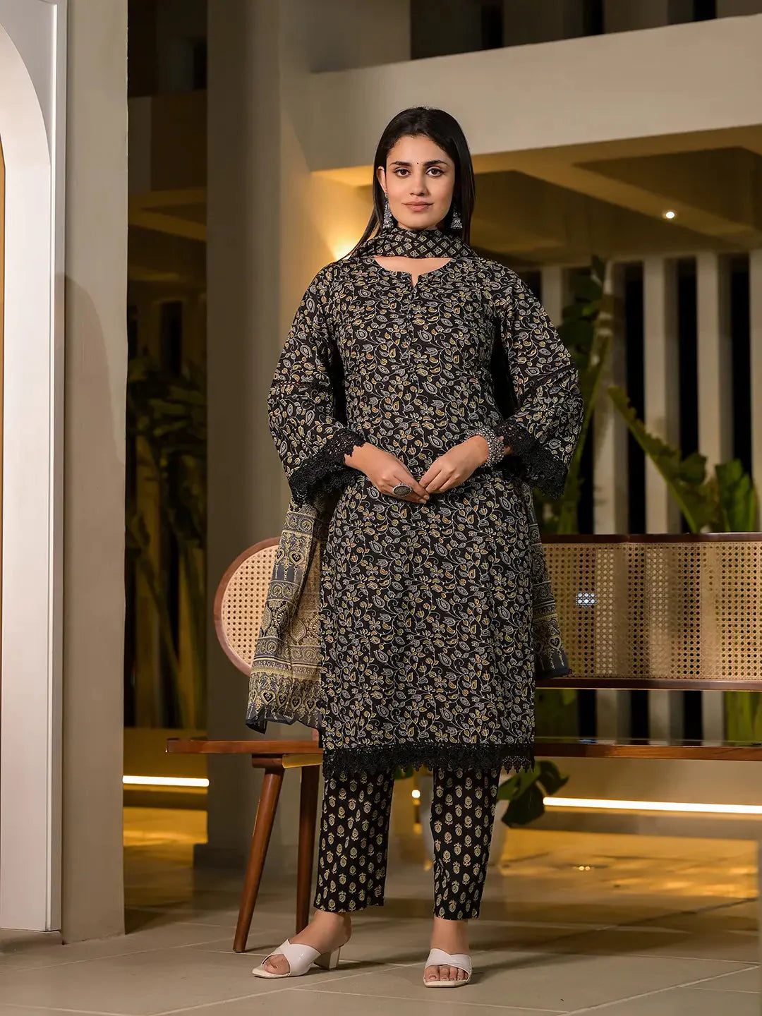 Black-Cotton-Floral-Print-Piping-On-Yoke-3-Piece-Kurta-Set