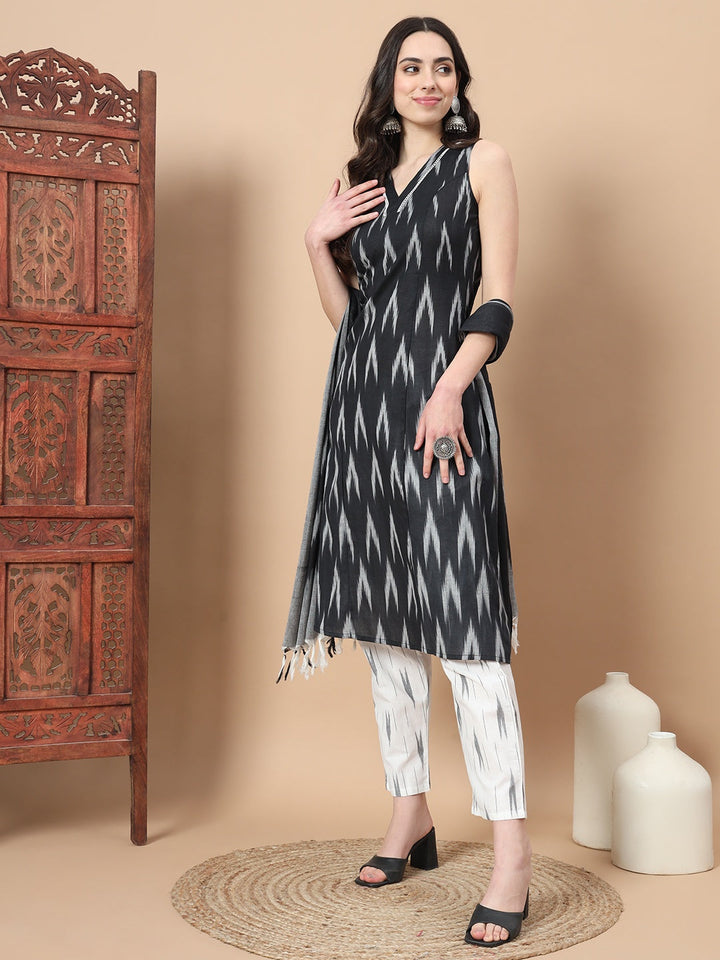 Black-Cotton-Ikat-Print-A-Line-3-Piece-Kurta-Set