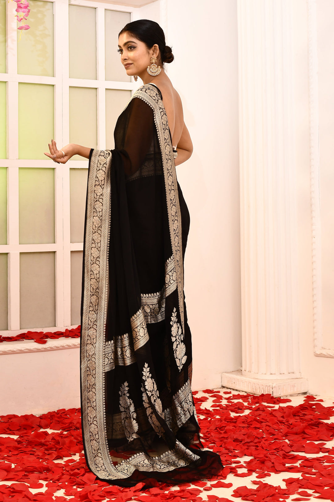 Black-Khaddi-Georgette-Banarasi-Saree-With-Booti-Blouse