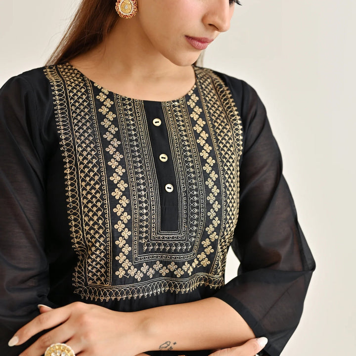 Black-Poly-Chanderi-Embroidered-3-Piece-Kurta-Set