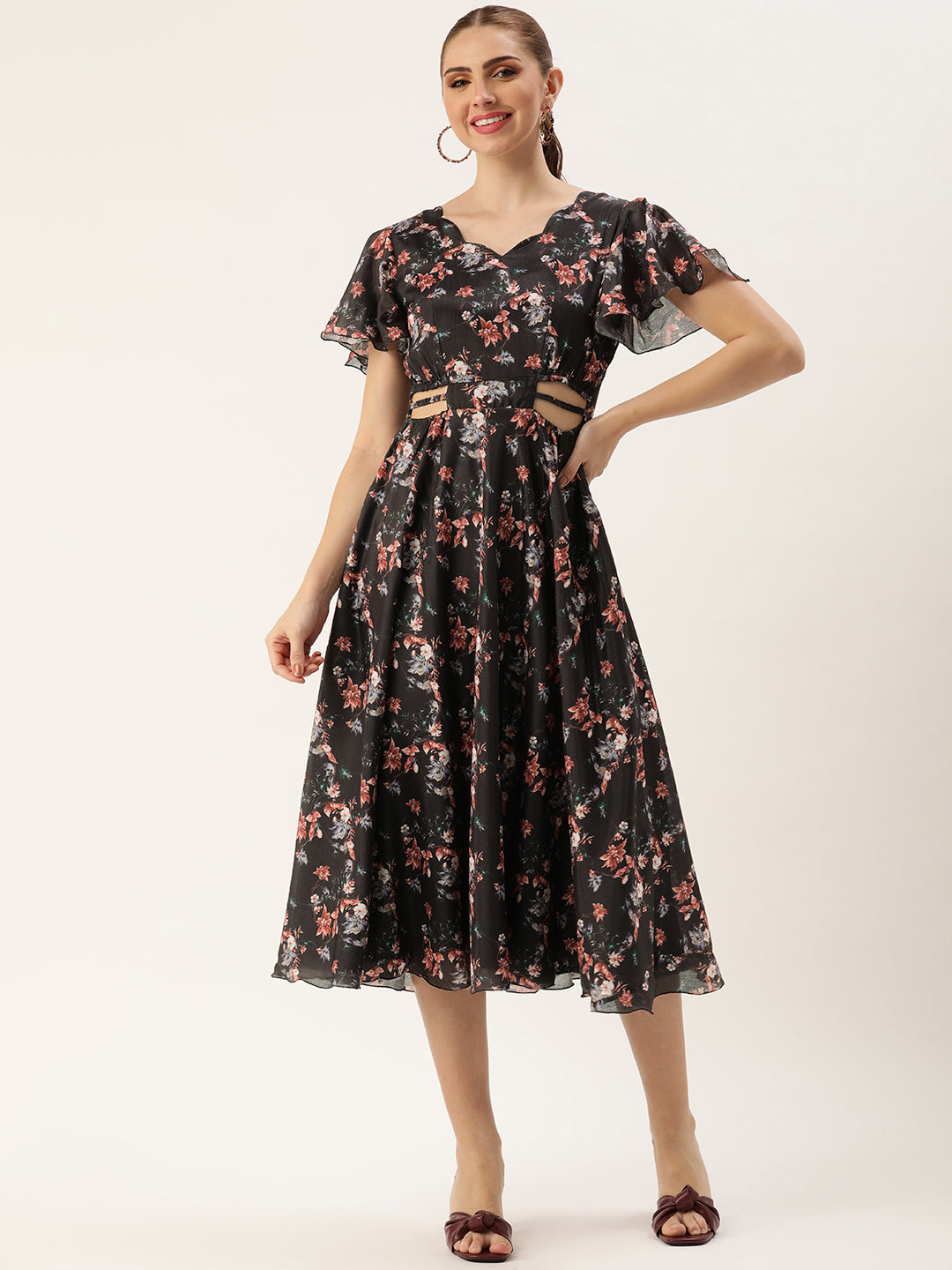 Black-Polyester-Chinon-Side-Cut-Out-Dress