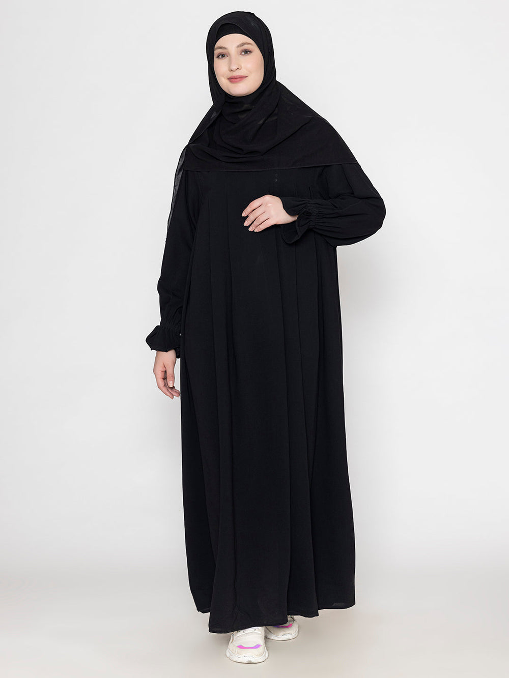 Black-Polyester-Crickeled-Front-Pleated-Abaya