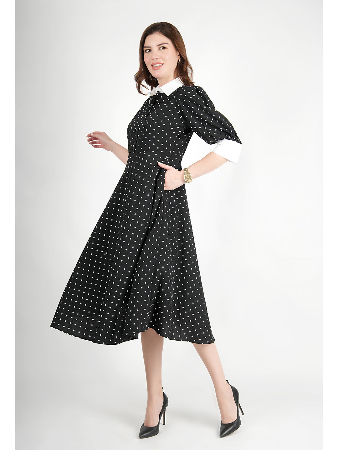 Black-Polyester-Exploration-Polka-Dress-With-Pockets