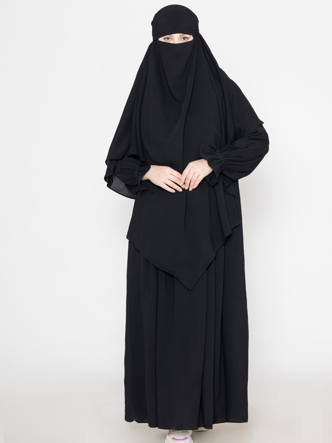 Black-Polyester-Front-Pleated-Crickeled-Abaya