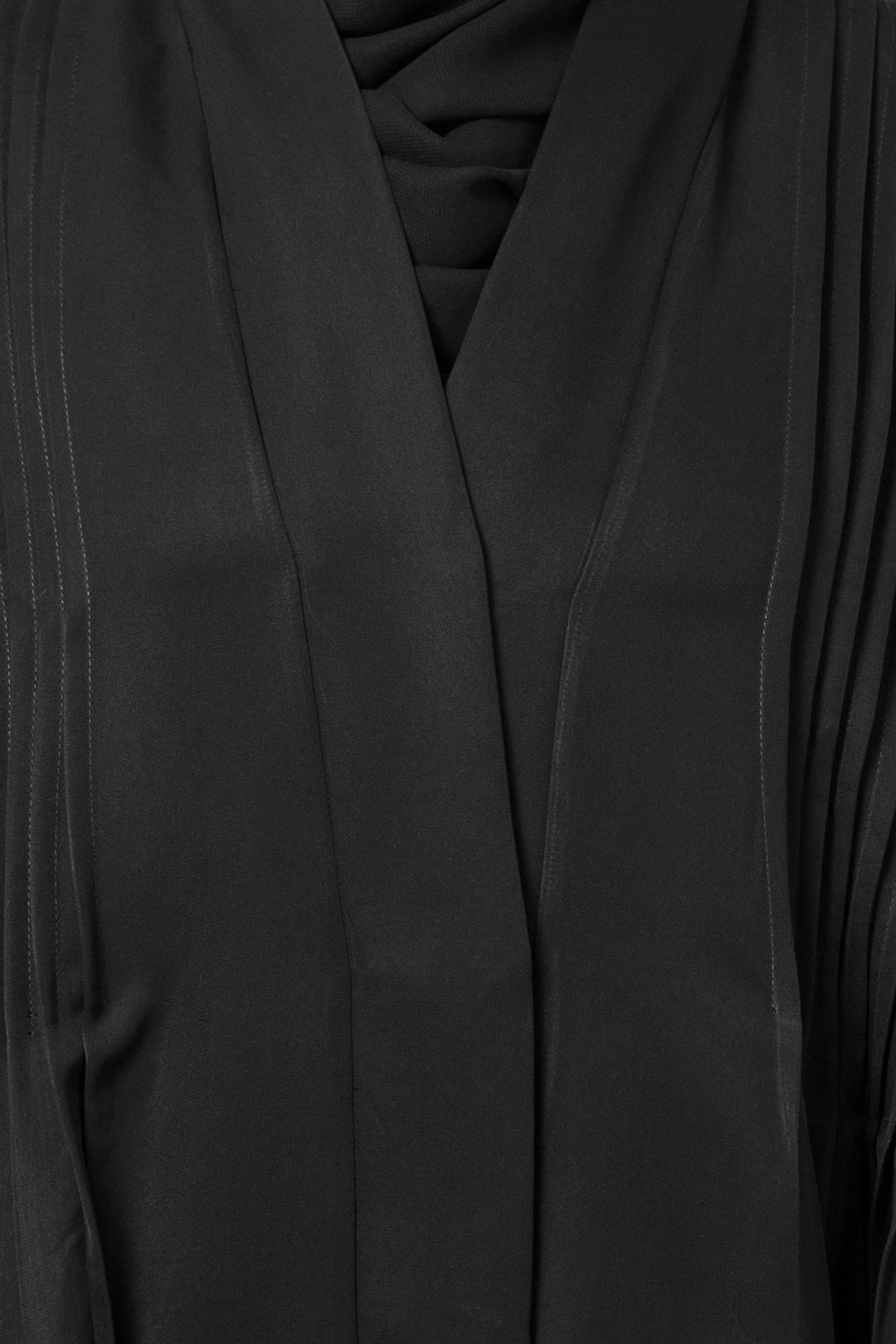 Black-Polyester-Pintuck-Abaya