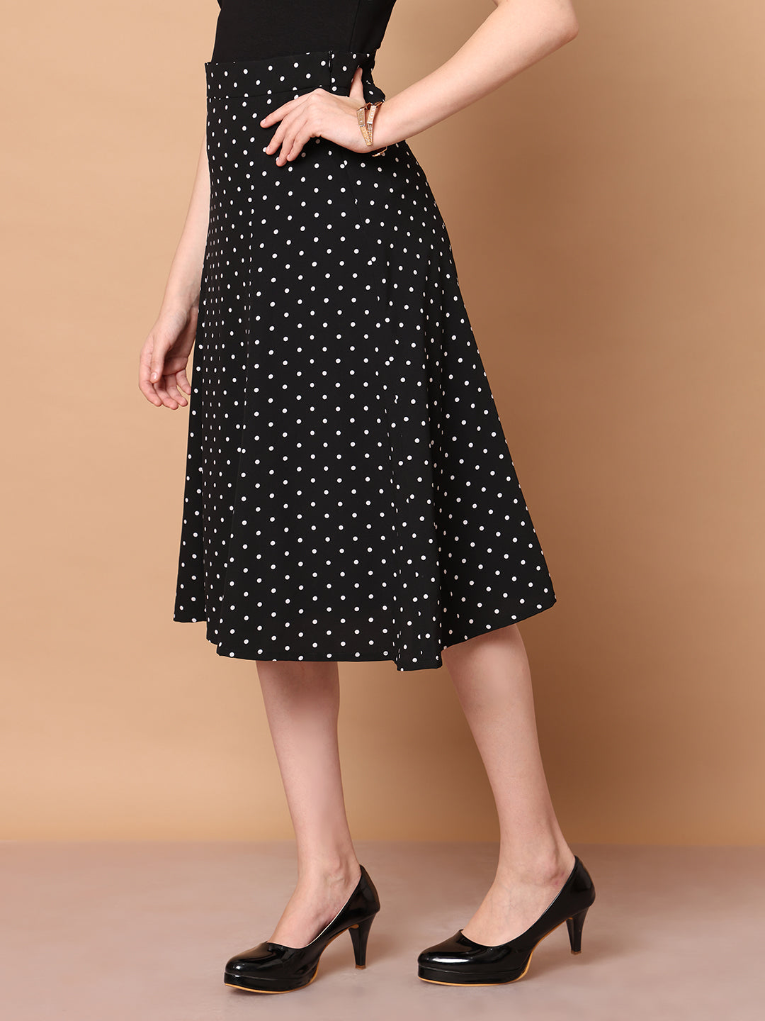 Black-Polyester-Sculpted-Styles-Polka-Dot-Skirt