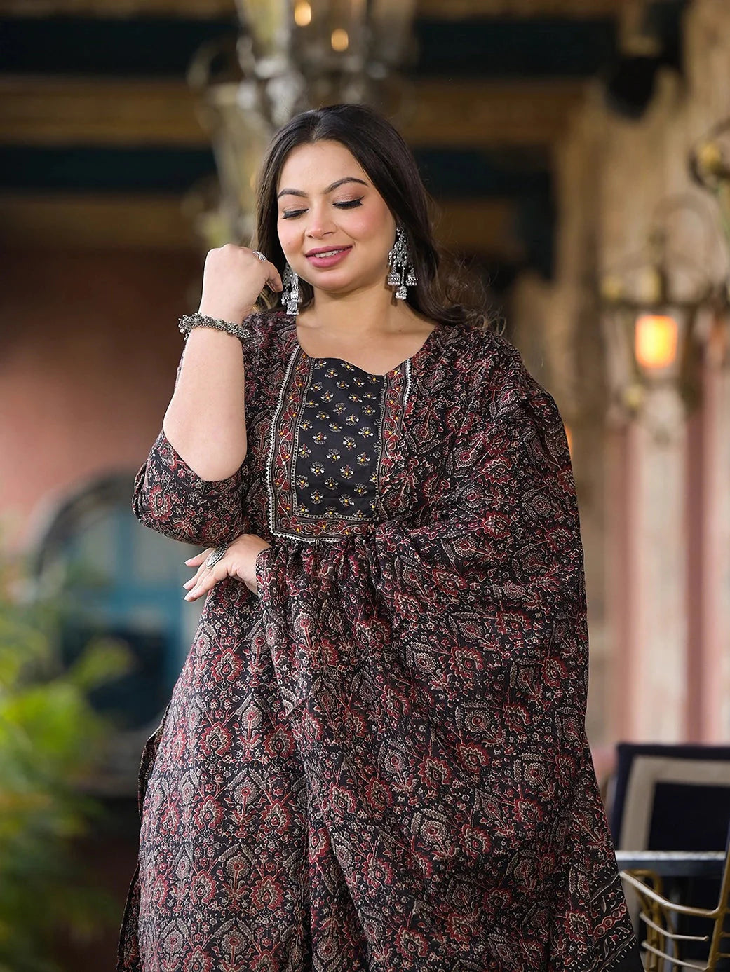 Black-&-Red-Cotton-Print-Straight-Plus-Size-3-Piece-Kurta-Set