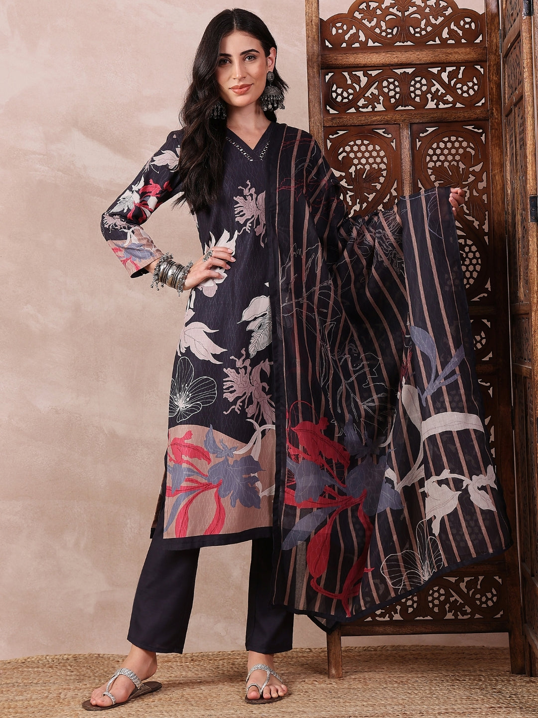 ZERESOUQ-Black-Silk-Blend-Floral-Print-3-Piece-Kurta-Set