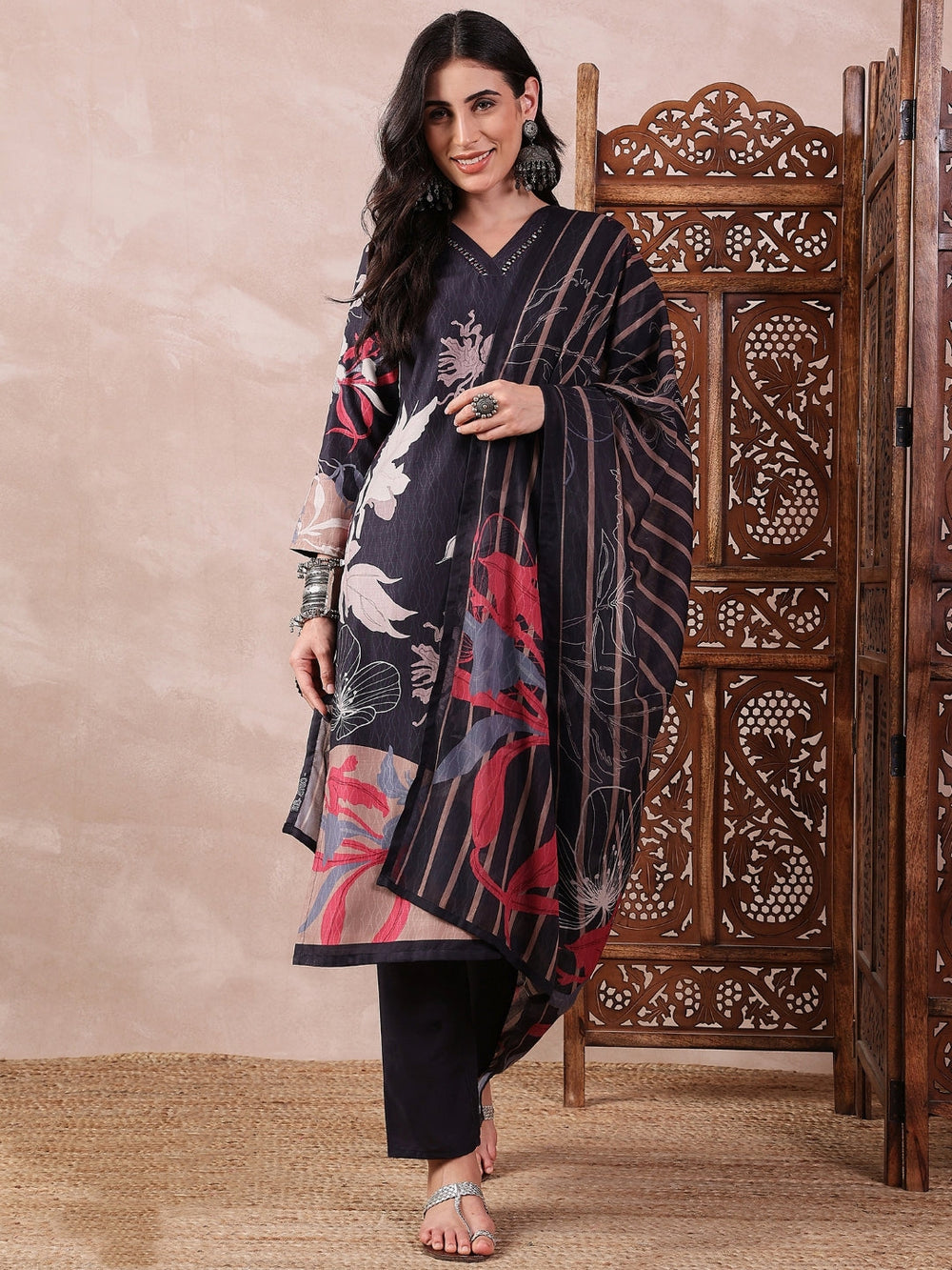 ZERESOUQ-Black-Silk-Blend-Floral-Print-3-Piece-Kurta-Set