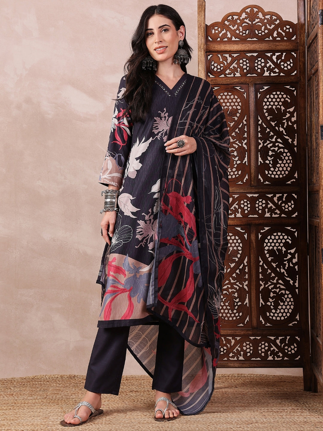 ZERESOUQ-Black-Silk-Blend-Floral-Print-3-Piece-Kurta-Set