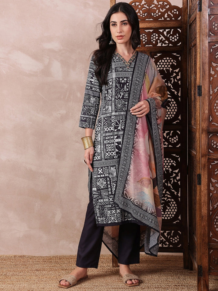 Black-Silk-Blend-Geometric-Printed-3-Piece-Kurta-Set