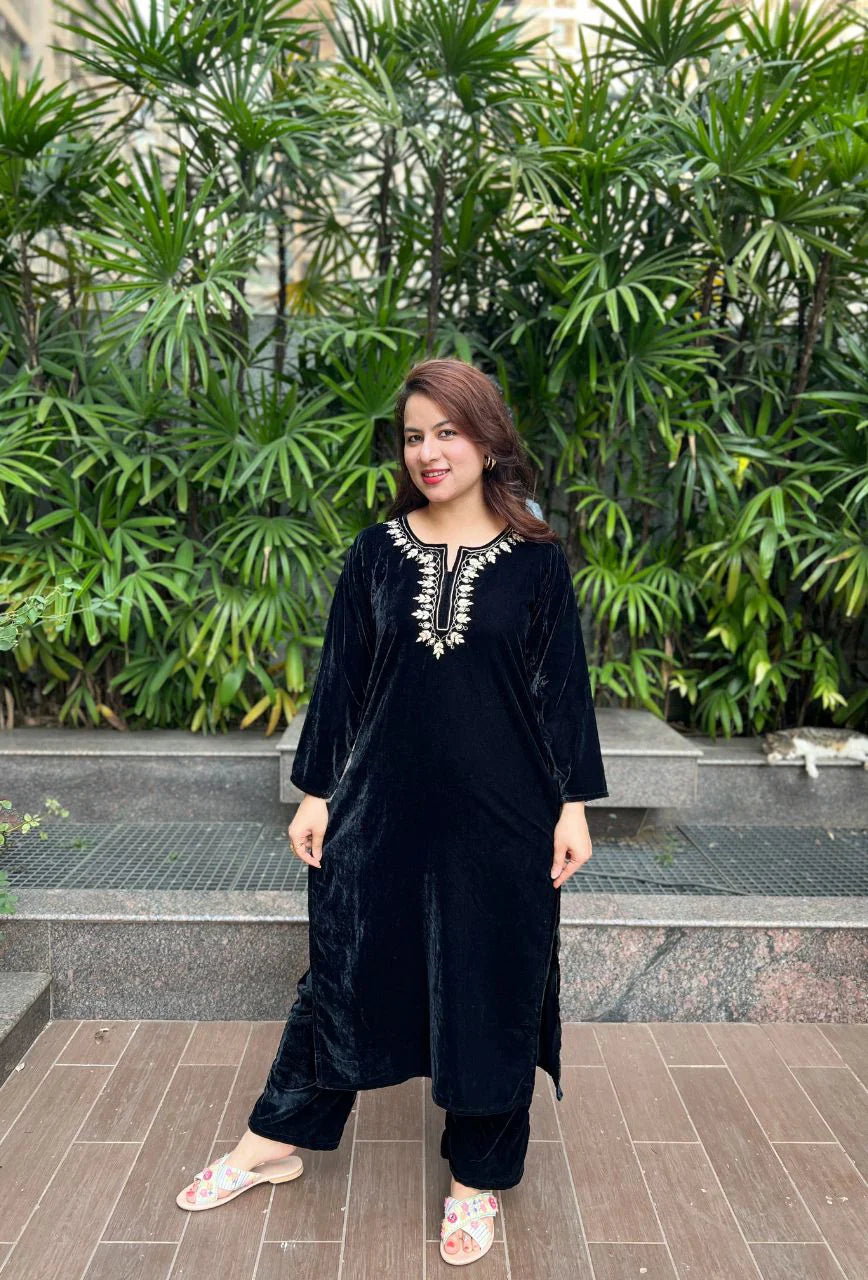 Black-Velvet-Gotta-Patti-2-Piece-Kurta-Set