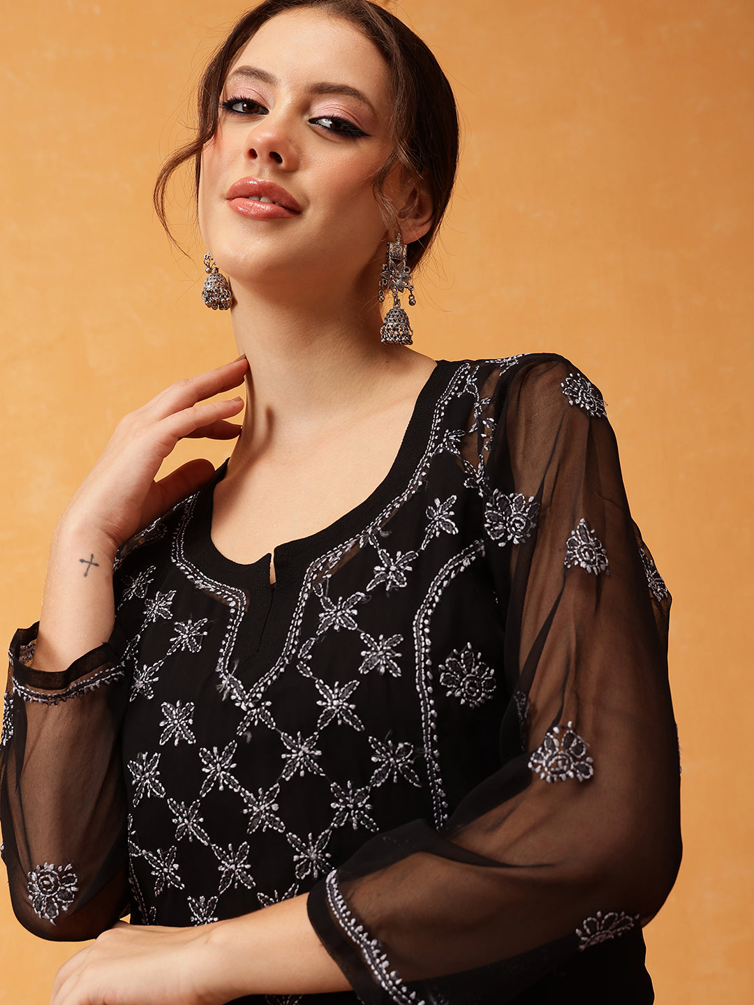 Black-&-Grey-Georgette-Embroidery-Chikankari-Tunic-With-Slip