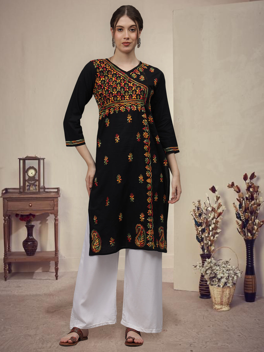 Black-&-Multicolor-Cotton-Embroidered-Chikankari-Kurti