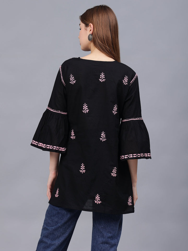 Black-&-Pink-Cotton-Embroidered-Round-Neck-Chikankari-Tunic