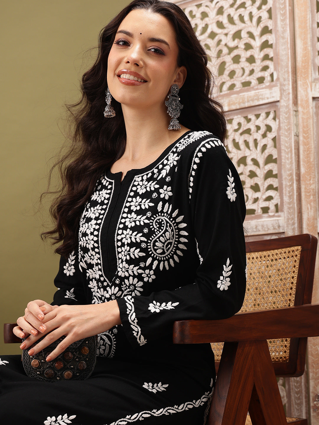 Black-&-Rayon-Embroidered-Chikankari-2-Piece-Kurta-Set