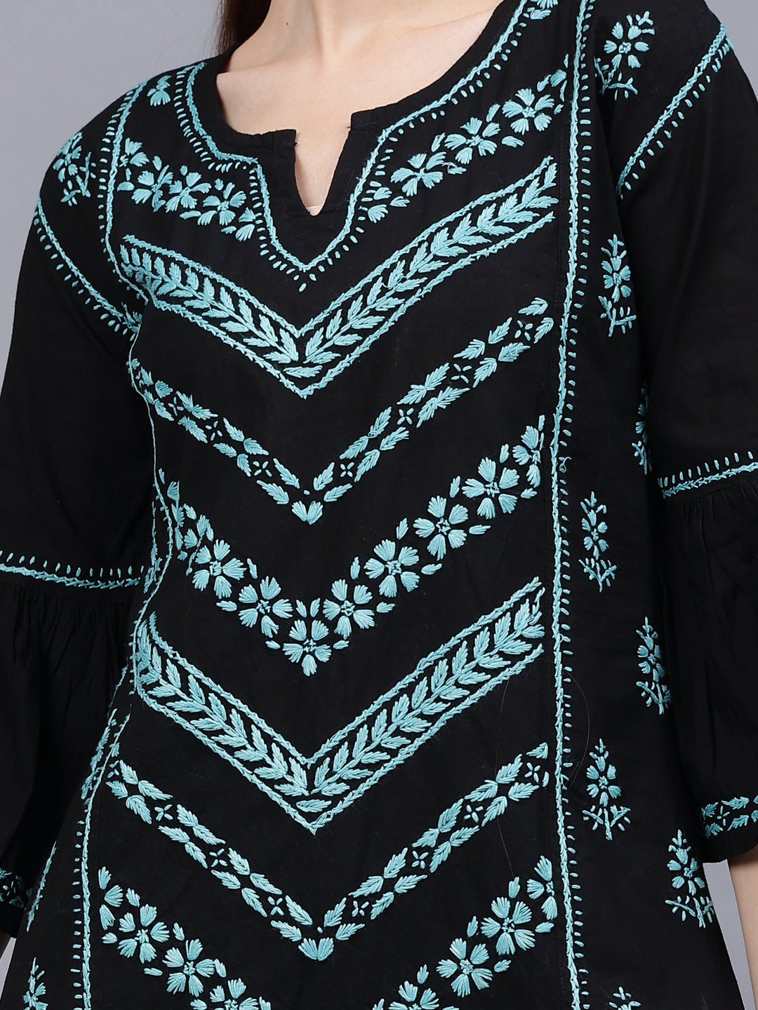 Black-&-Turquoise-Cotton-Embroidered-Chikankari-Tunic