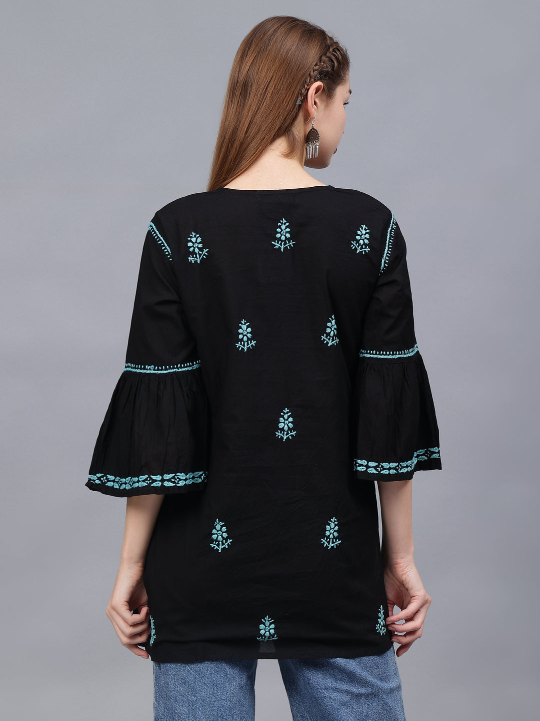 Black-&-Turquoise-Cotton-Embroidered-Chikankari-Tunic