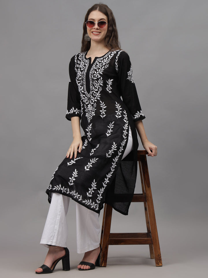 Black-&-White-Chanderi-Embroidered-Chikankari-Kurta