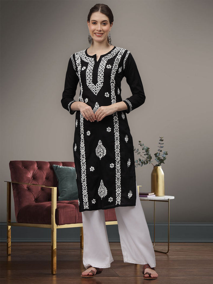 Black-&-White-Cotton-Embroidered-Chikankari-Kurti